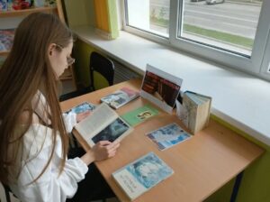 Read more about the article БЕГУЩАЯ ПО ВОЛНАМ